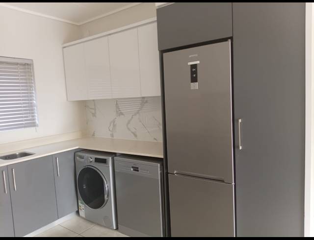 3 BEDROOM APARTMENT TO LET IN IZINGA RIDGE